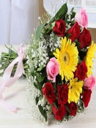 Natural Seasonal Flower Mix
