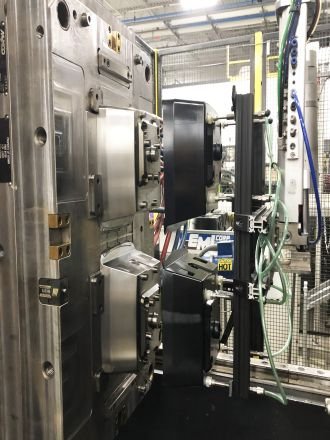 Custom Injection Machine
