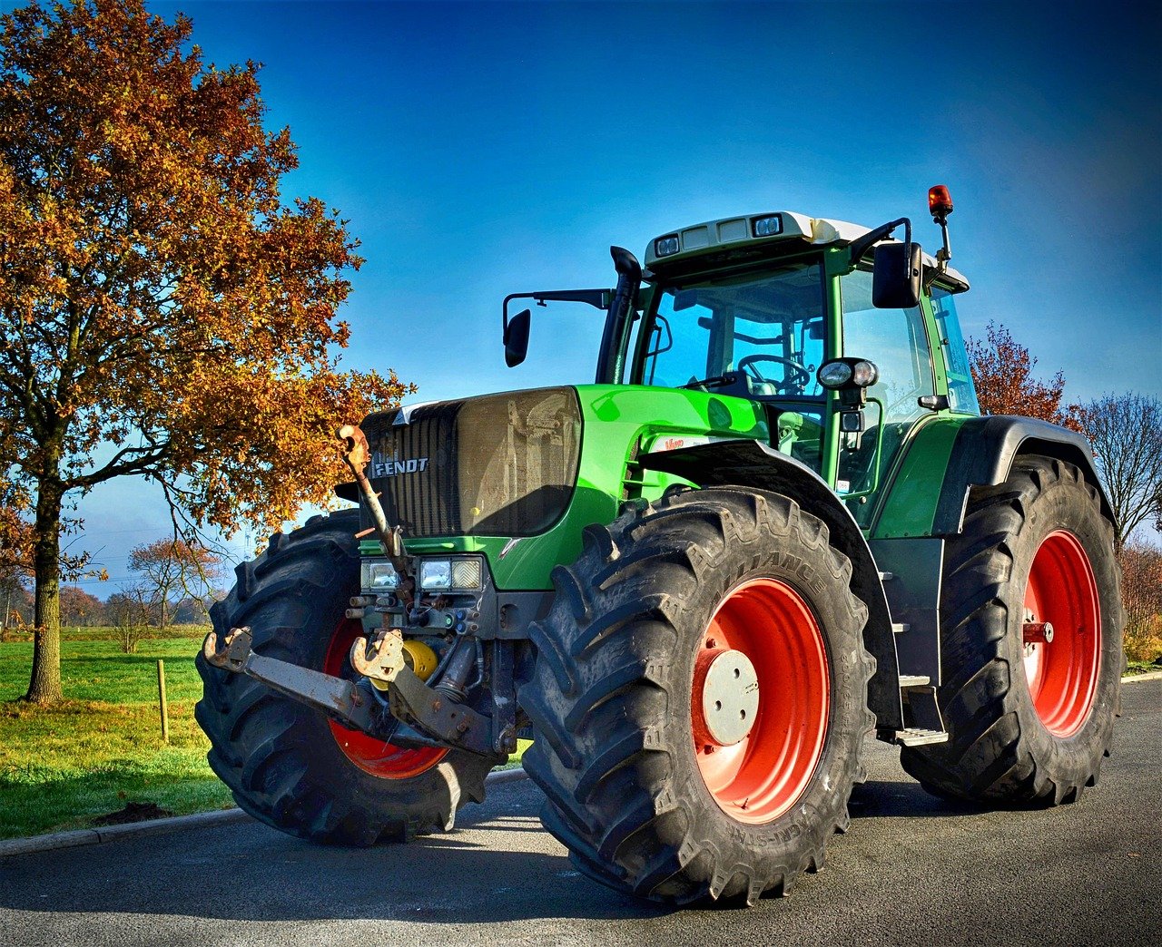 DarshTrek Tractor DT 7519