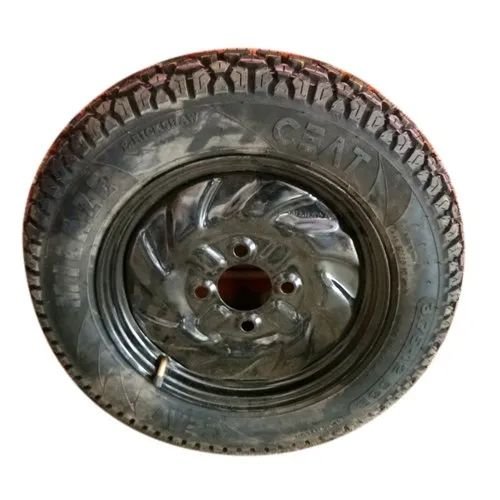 E-Rickshaw Tyre